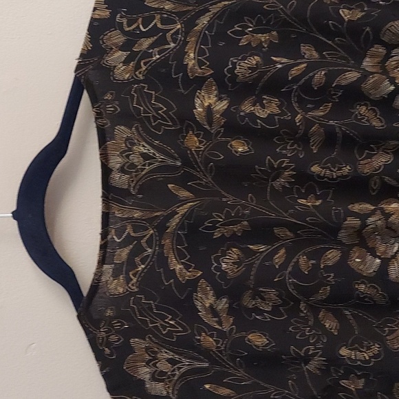 TORRID Chiffon Layered Tie Front Surplice Tunic in Black And Gold - Picture 12 of 15